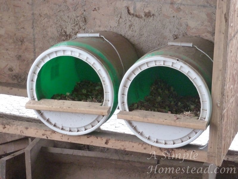 nesting buckets