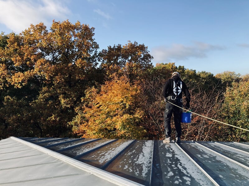 Dachwartung - Meister im Seil GmbH - Industriekletterer Hamburg