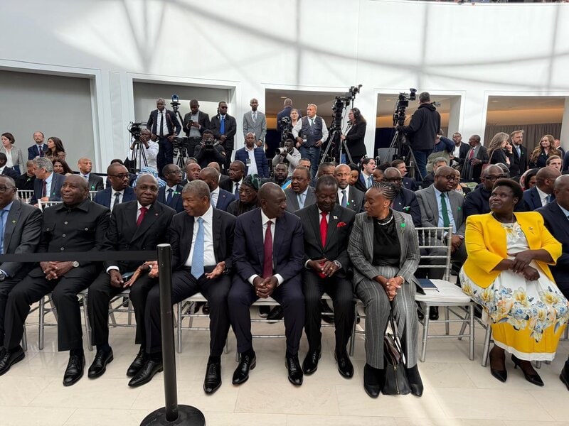‘You Stand Out’ US President Trump Tells Uganda's Vice President Alupo During Signing Of A Peal deal Between DR Congo And Rwanda G7WfIaTXgAA5vah