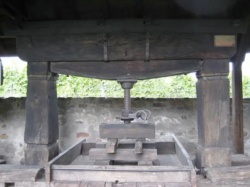  – SRAML Food Processing Equipment Specialists