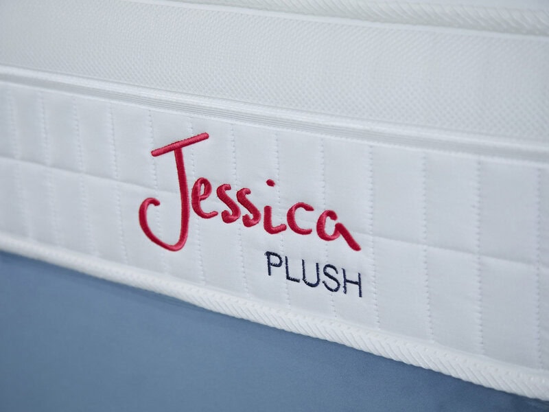 Sleepeezee Jessica Plush Divan Set - Image 2