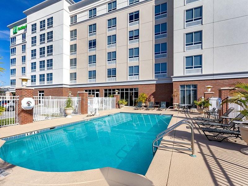 Holiday Inn Winter Haven exterior - hotels near LEGOLAND in Florida