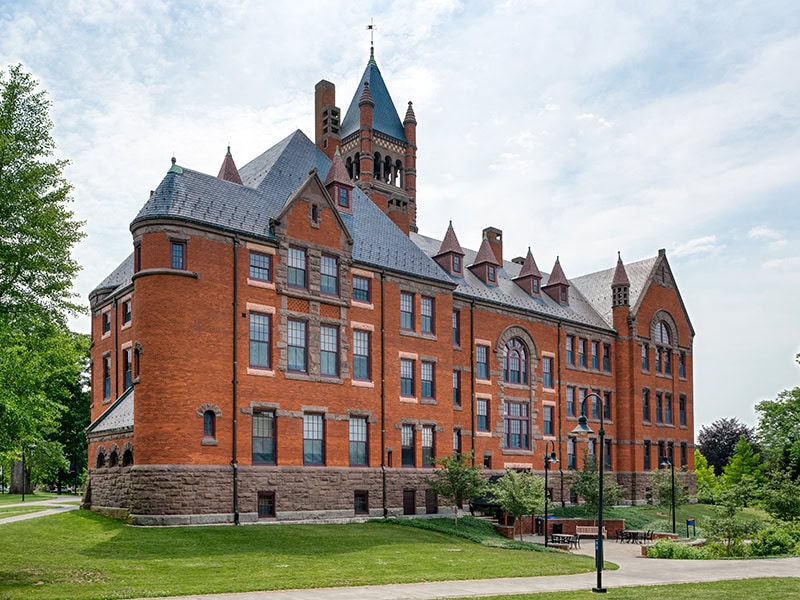 Exterior Glatfelter Hall at Gettysburg College