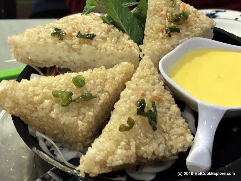 Crispy Sticky Rice Cakes Crispy Sticky Rice Cakes