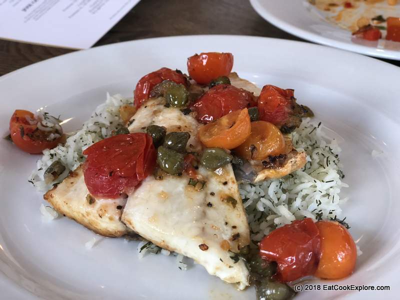 Baked seabream and cherry tomatoes with rice and dill Baked seabream and cherry tomatoes with rice and dill