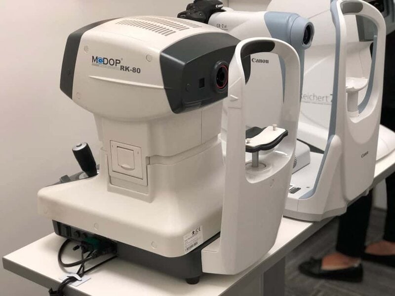 M& Opticians Mewest equipment