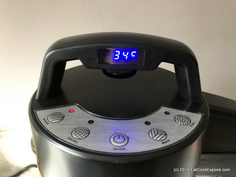 Product review: Vonshef Digital Soup Maker and a #giveaway #win 4 Vonshef Digital Soupmaker Temperature display