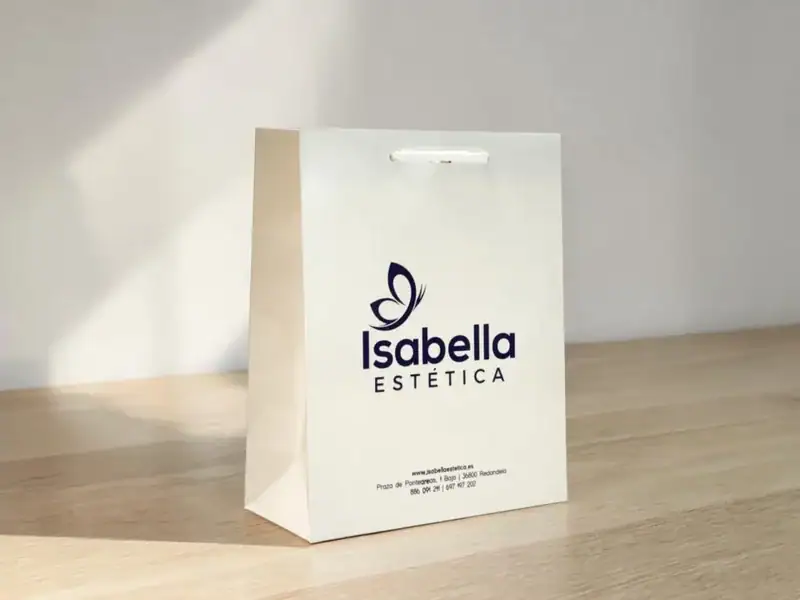 Bolsas de papel premium para estetica Isabella en Redondela