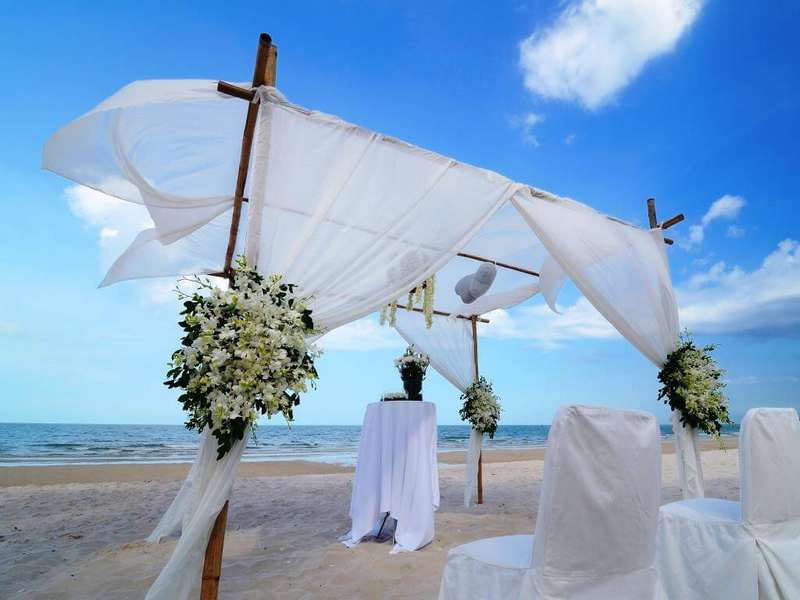 Beach wedding chair rentals top