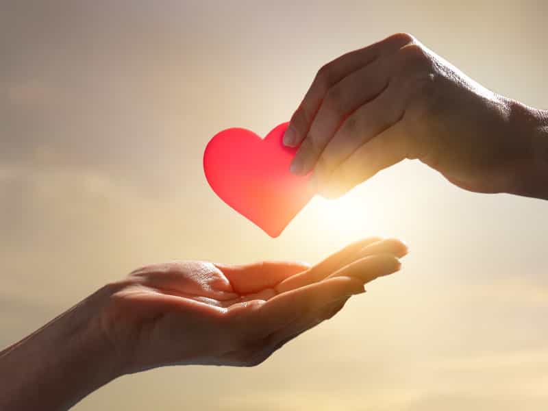 Regalar corazón