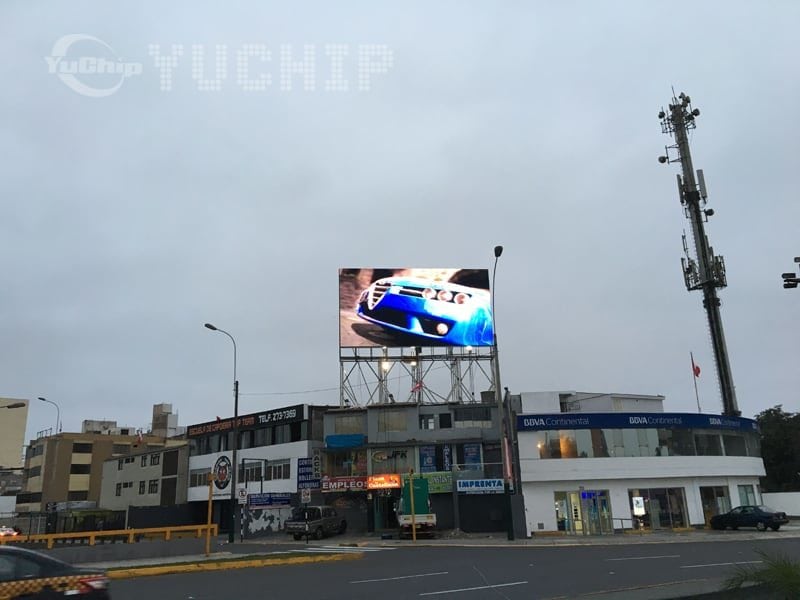 YUCHIP P20 Outdoor Advertising Screens In Peru