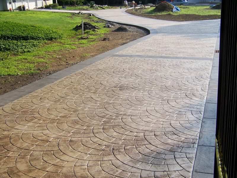 TINTED AND TEXTURED STAMPED CONCRETE PATIO IDEAS