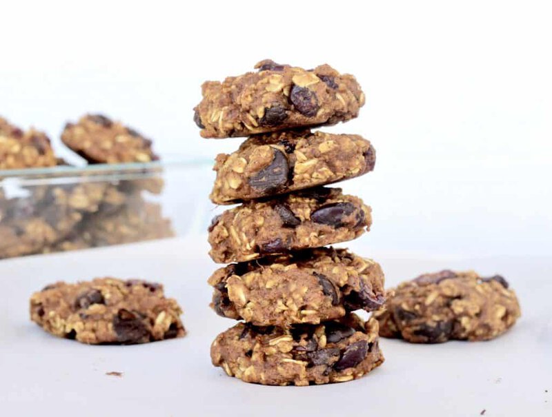 Pumpkin Oatmeal Chocolate Chip Cookies - Healthy and Easy
