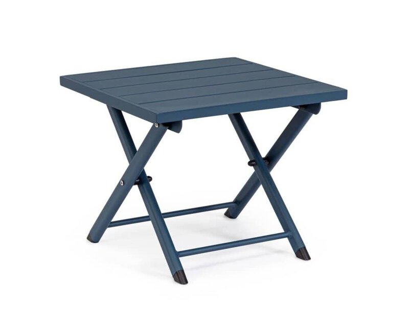 Sedia pieghevole in plastica blu, ideale per esterni e giardino.