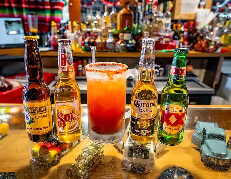 Great Weekly Specials on Mexican Food and Drinks