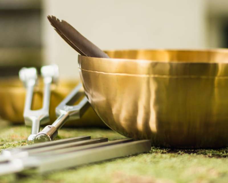 yoga lichtspuren grit grubenick stimmgabel klangheilung