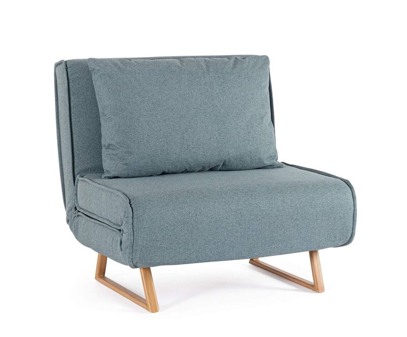 Divano letto in tessuto grigio chiaro con seduta e cuscino ampio, stile minimalista e funzionale, perfetto per spazi moderni.