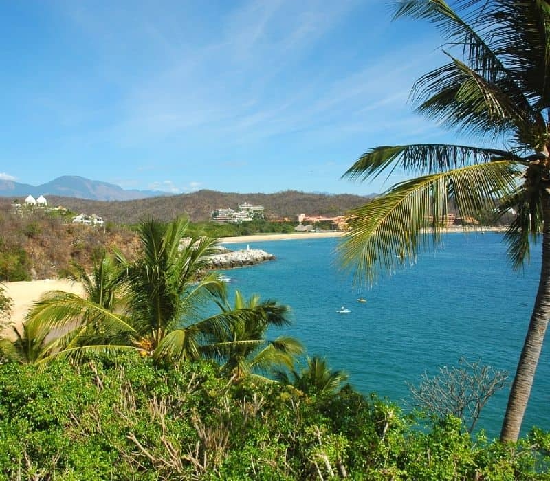 huatulco beach oaxaca mexico