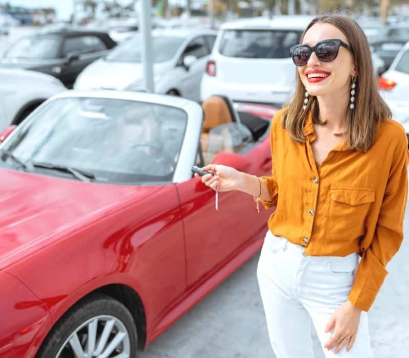 woman renting a car in oaxaca mexico