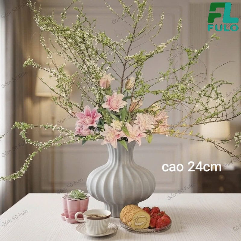 Bình Cắm Hoa Tuyết Mai Đẹp