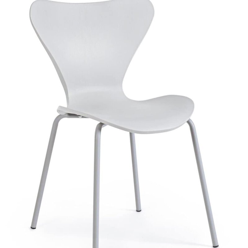 Sedia moderna bianca con struttura leggera e seduta confortevole. Perfetta per ambienti contemporanei.