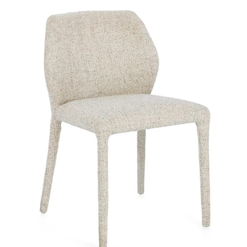 Sedia in tessuto beige con design elegante, perfetta per soggiorno e sala da pranzo.