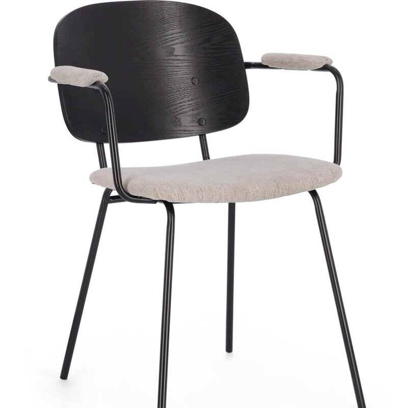 Sedia design con legno nero e struttura in ferro nero, con ottimo comfort e stile minimalista.
