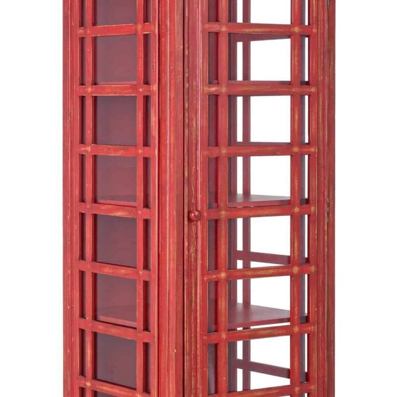 Telefono vintage rosso con dettagli in stile classico britannico.