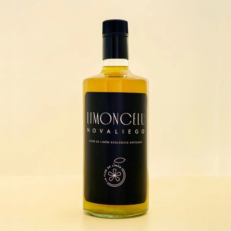 Botella 70cl de limoncello ecológico de Novales, Cantabria