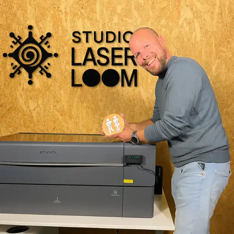 Over Studio Laserloom