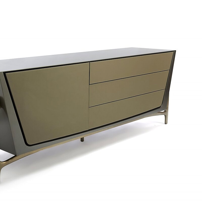 Arvid Cabinet