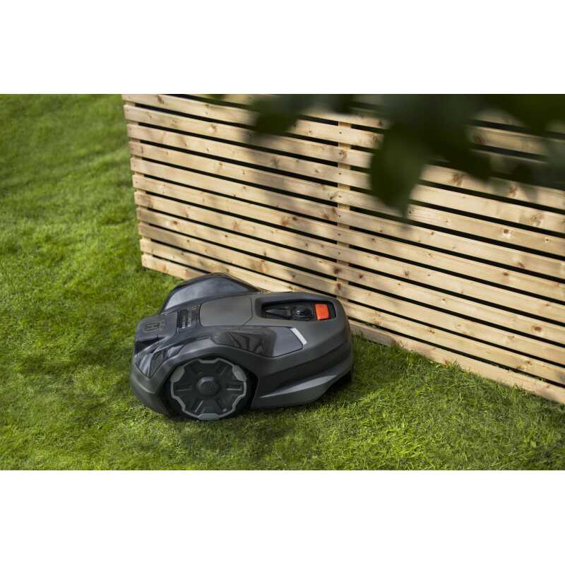 Husqvarna Automower® 310E NERA - Image 4
