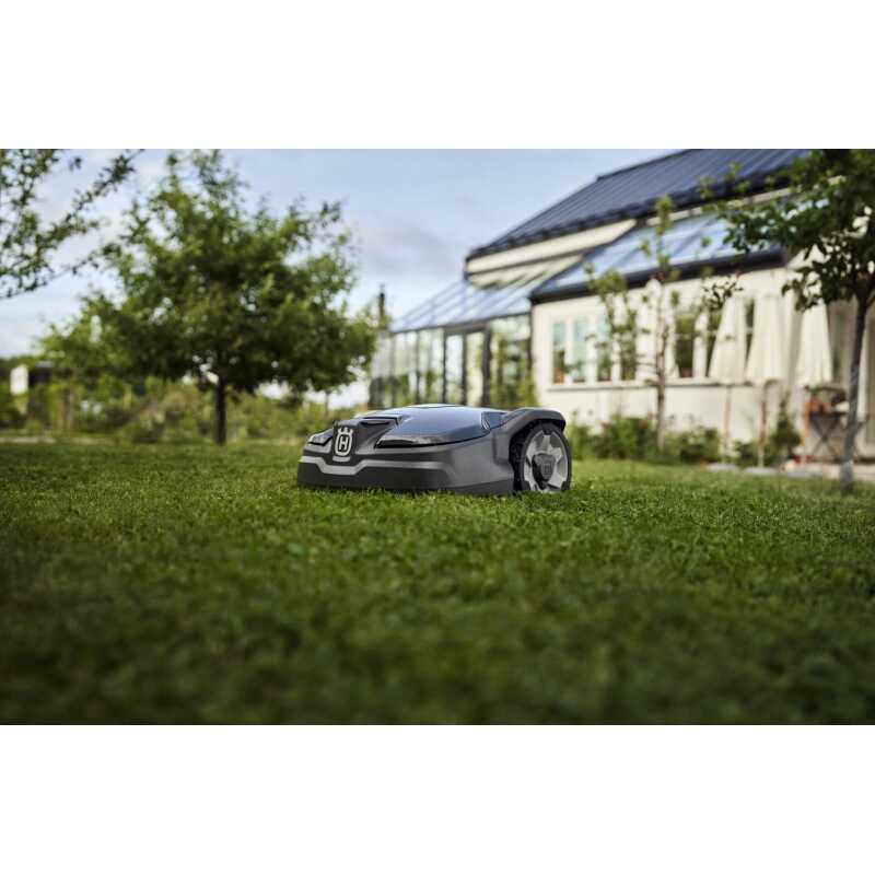Husqvarna AUTOMOWER® 315 Mark II - Image 4