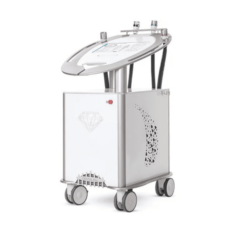 Fat freezing machine at The Medispa clinic for non-surgical body sculpting