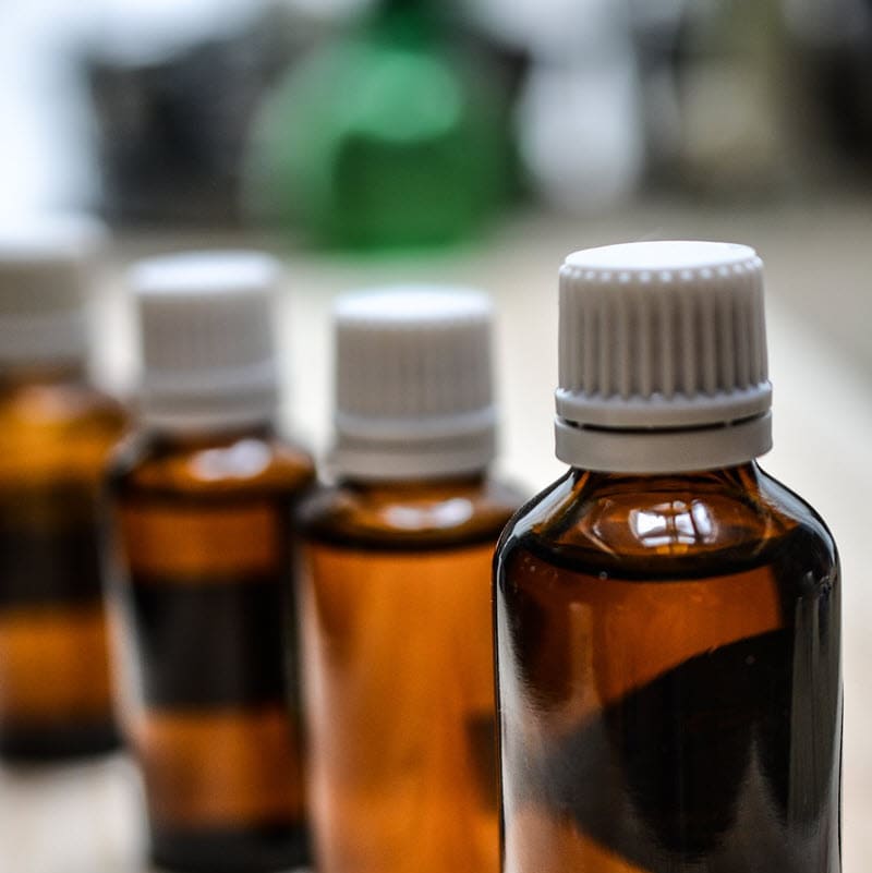 bottles-1433611_1920