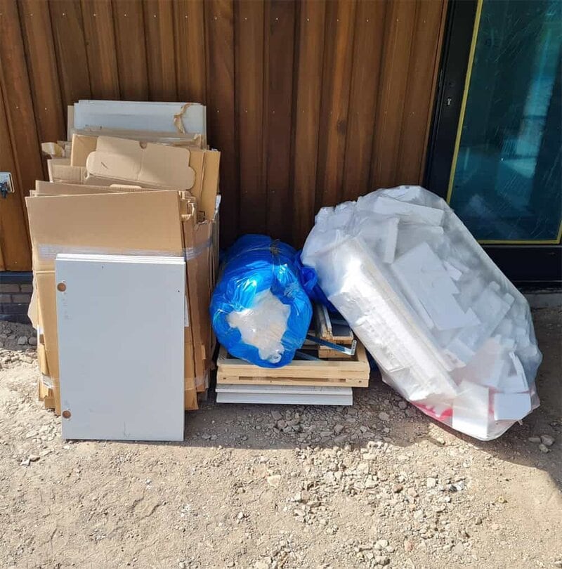 Montage-afval gesorteerd