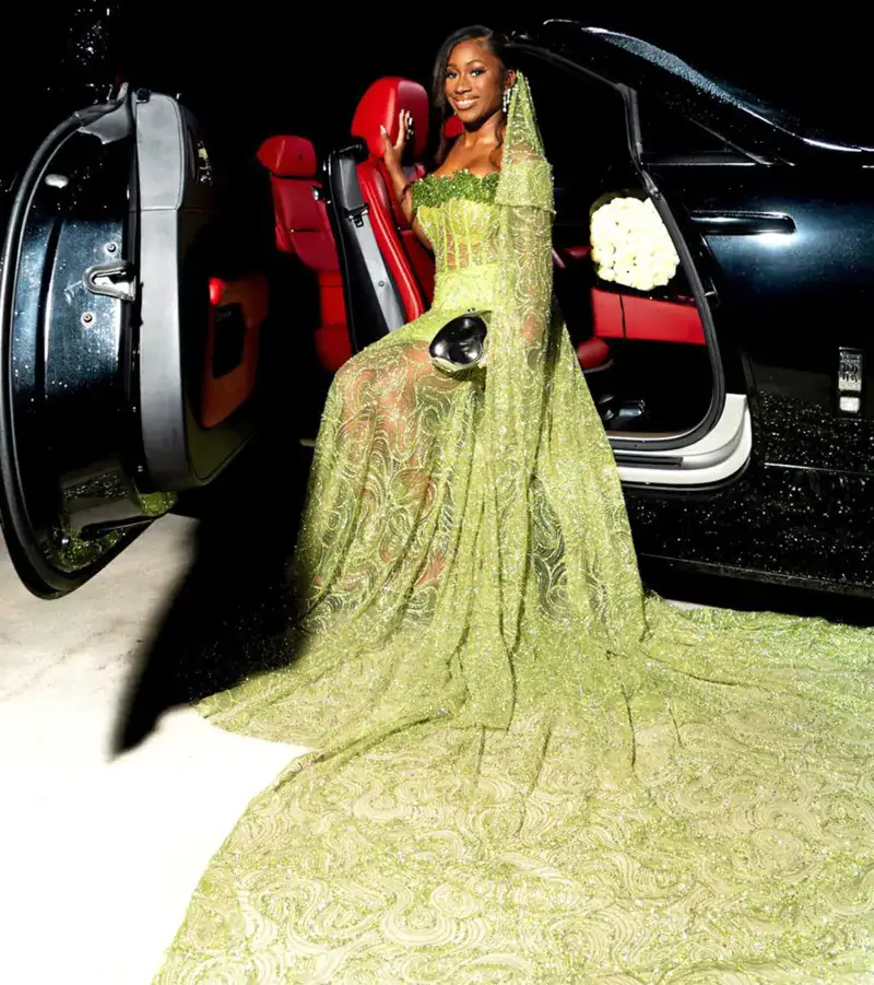 The US teenagers wowed by African prom dresses 2f738be0-7f9d-11f0-ab3e-bd52082cd0ae.jpg