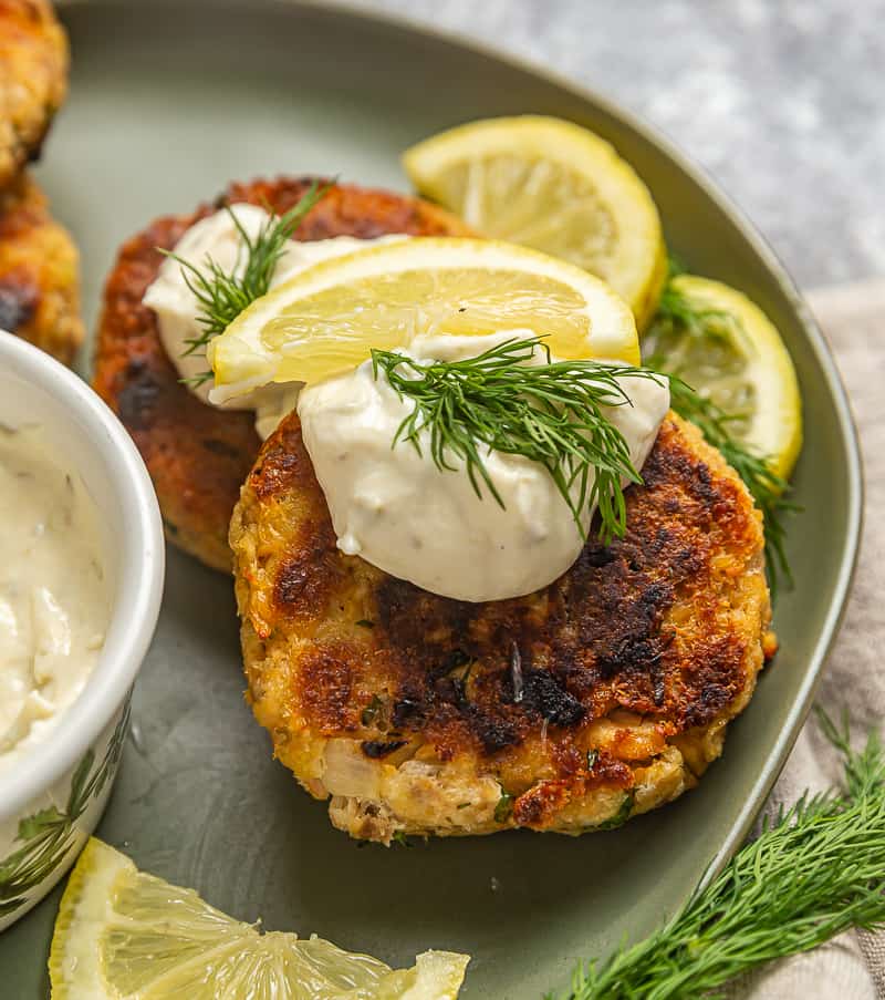 how to make salmon cakes