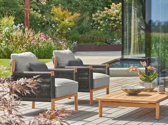 Discover-The-Best-Luxury-Showrooms-In-Hamburg_18 Discover-The-Best-Luxury-Showrooms-In-Hamburg_18 Discover The Best Luxury Showrooms In Hamburg!_18 luxury showrooms in hamburg Discover The Best Luxury Showrooms In Hamburg! Discover The Best Luxury Showrooms In Hamburg 18