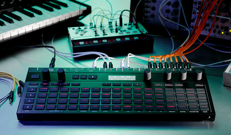 Ein schicker Korg-Sequencer im System (Foto via amazona.de)