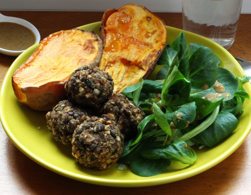 boulettes-lentilles-patate-douce-rotie