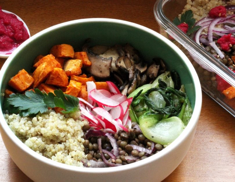 Buddha bowl au quinoa lentilles vertes et légumes d&rsquo;hiver