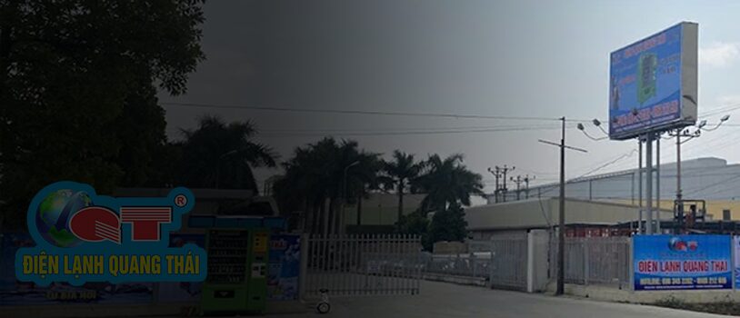 Máy bán nước tự động Quang Thái 2025