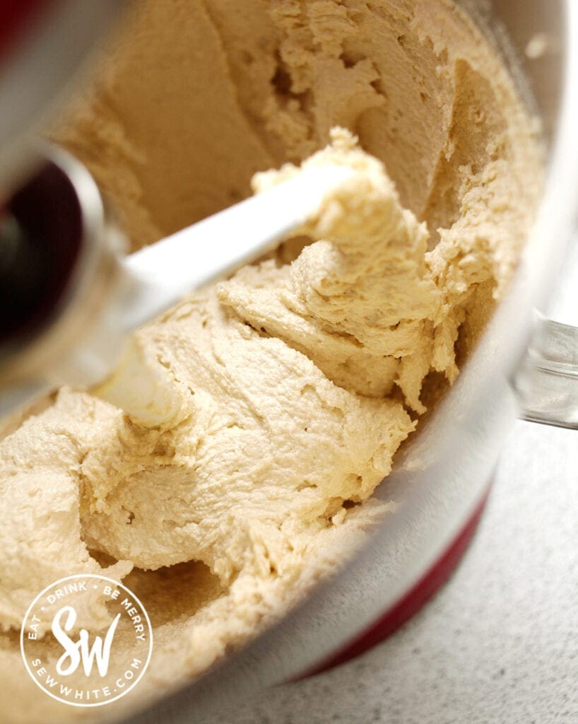 creaming together butter and sugar for the easy vanilla tray bake