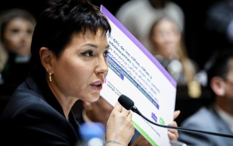 En este momento estás viendo Mayra Mendoza: “Tenemos que frenar la violencia digital”