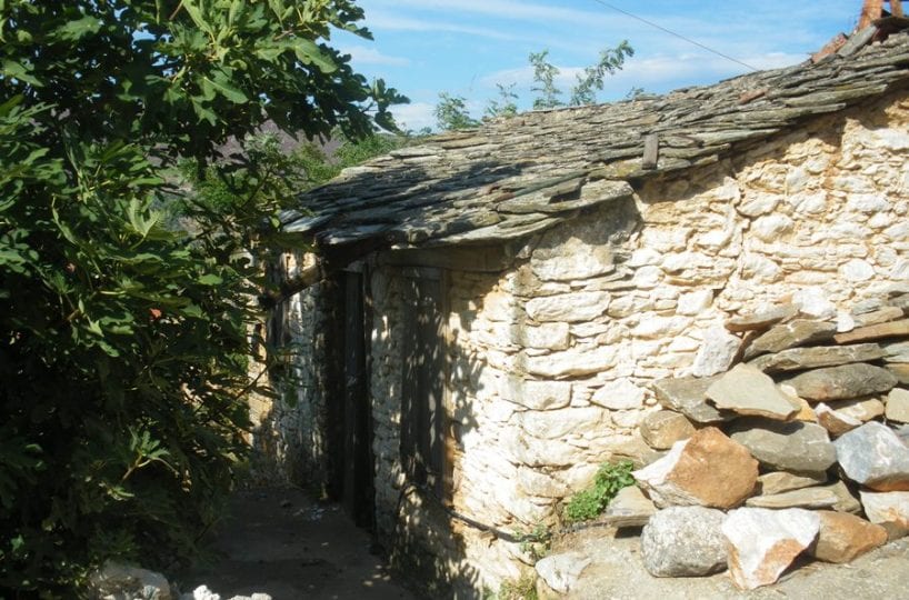 Evia Koskina land and derelict outbuildings