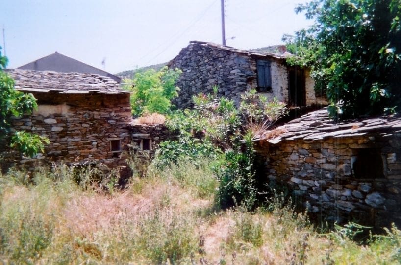 Evia Koskina land and derelict outbuildings
