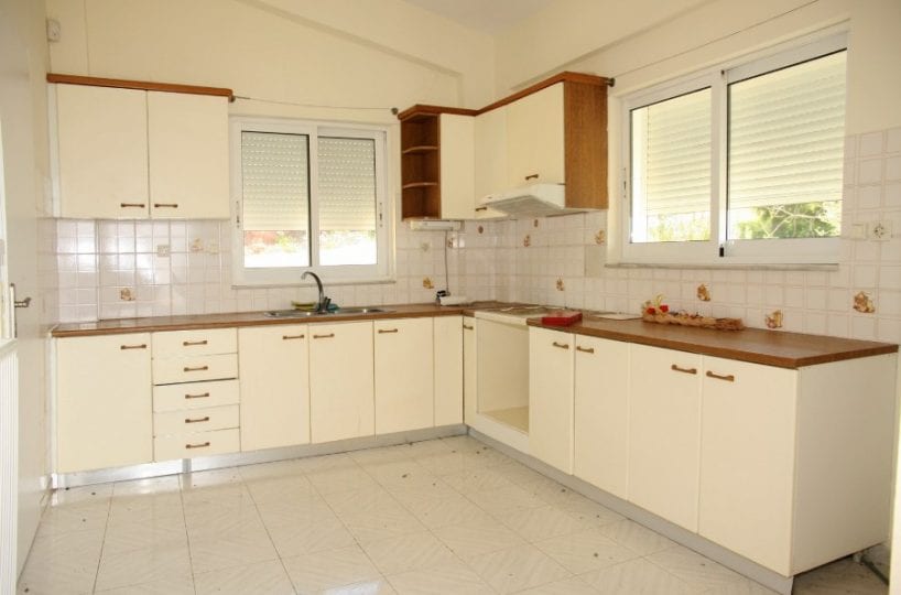 villa overlooking gulf of Corinth