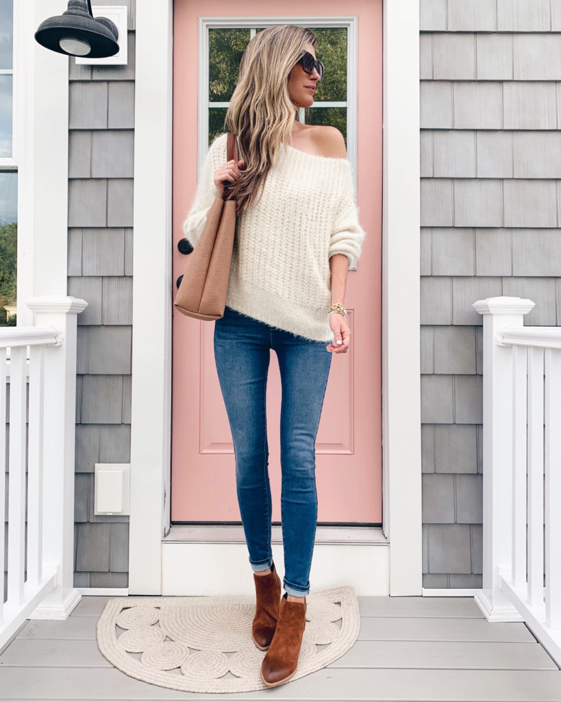 Outfits with cognac hot sale booties