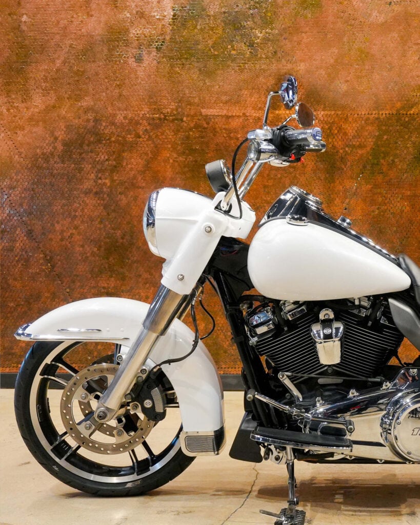 2021 HARLEY DAVIDSON ROAD KING